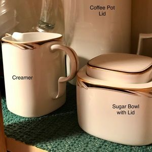 Mikasa Sugar Bowl & Lid PLUS Creamer set